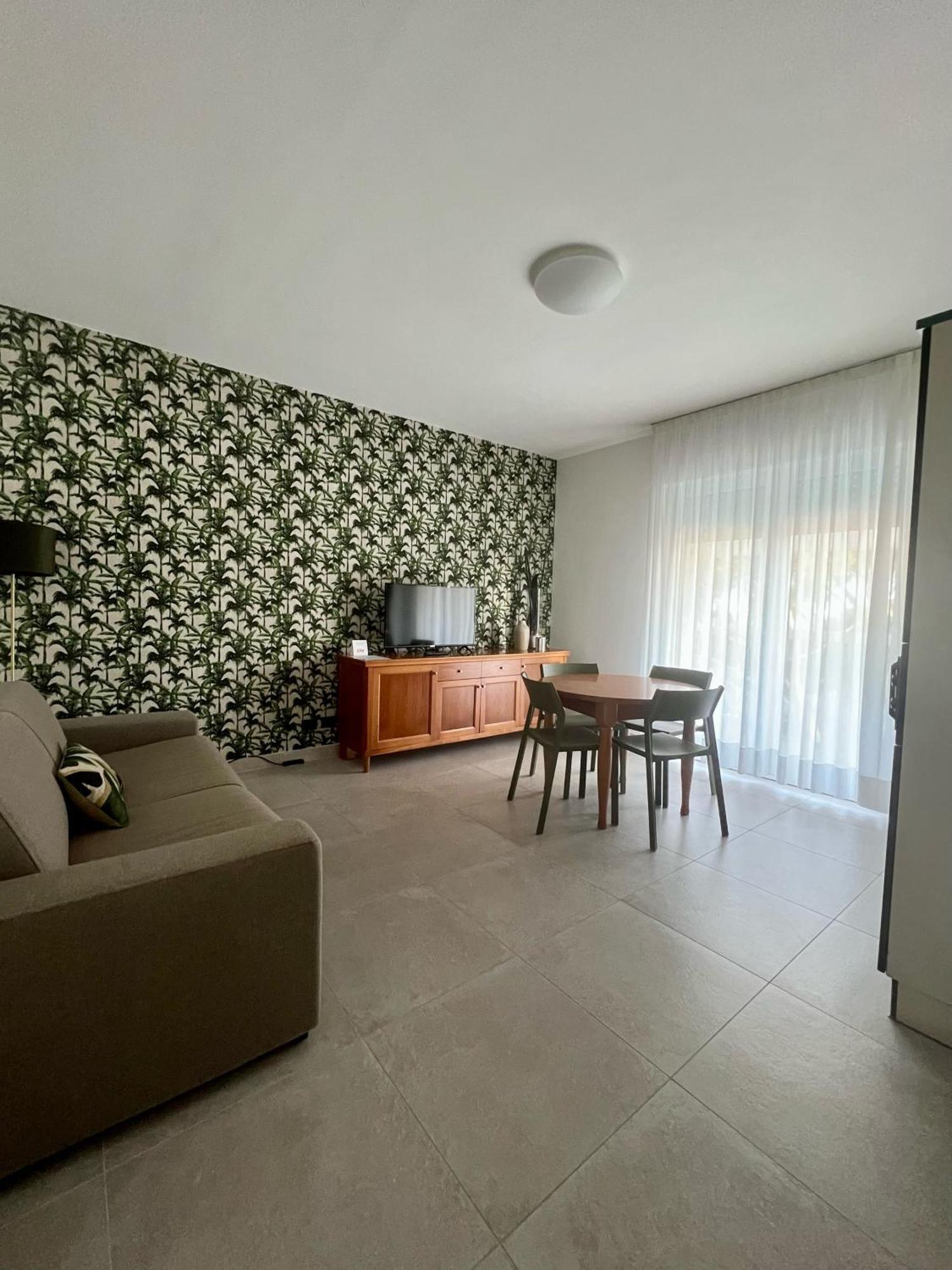 Hotel Harvey & Jesolo